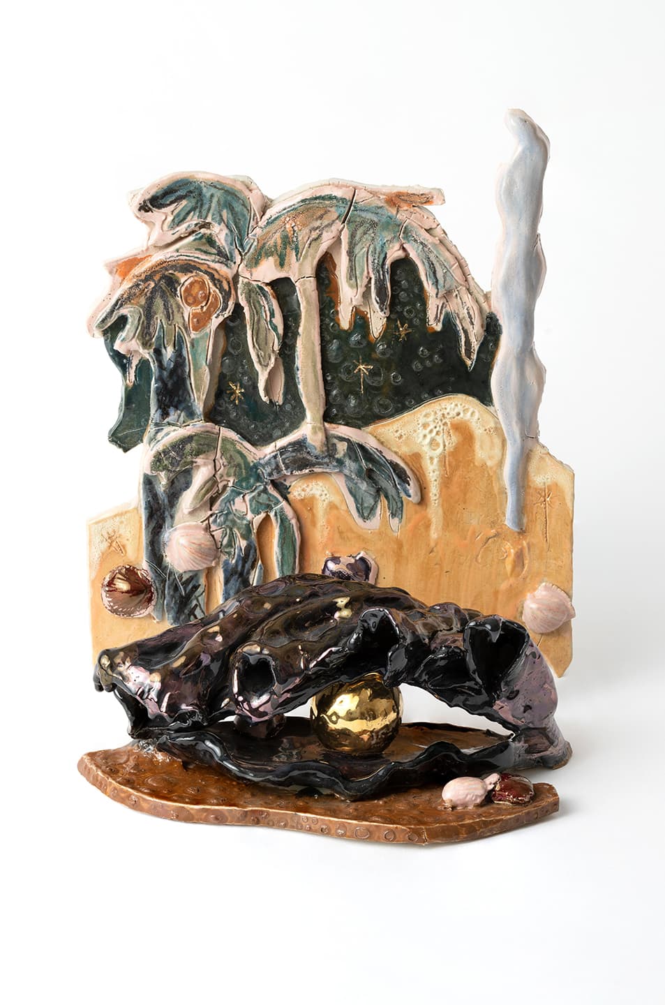 A Shell in the Desert, 2019, Ceramics, 30cm