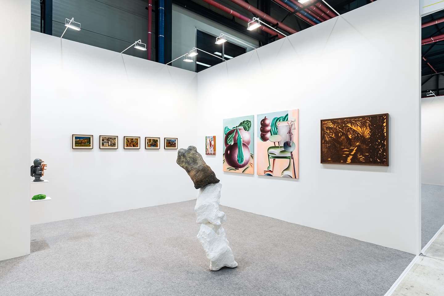 Installation views of Art OnO 6